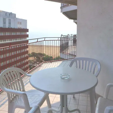 Apartments In Lignano Sabbiadoro 42727